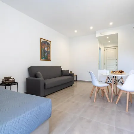 Kalligeom * Hersonissos (Crete)